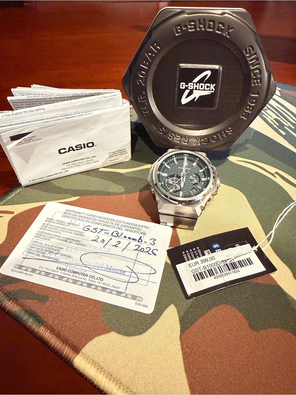 Casio G-Shock Men’s Silver Watch with Green Dial and Steel Bracelet